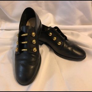 Nine West Jon Slip On Oxfords. Size 6.